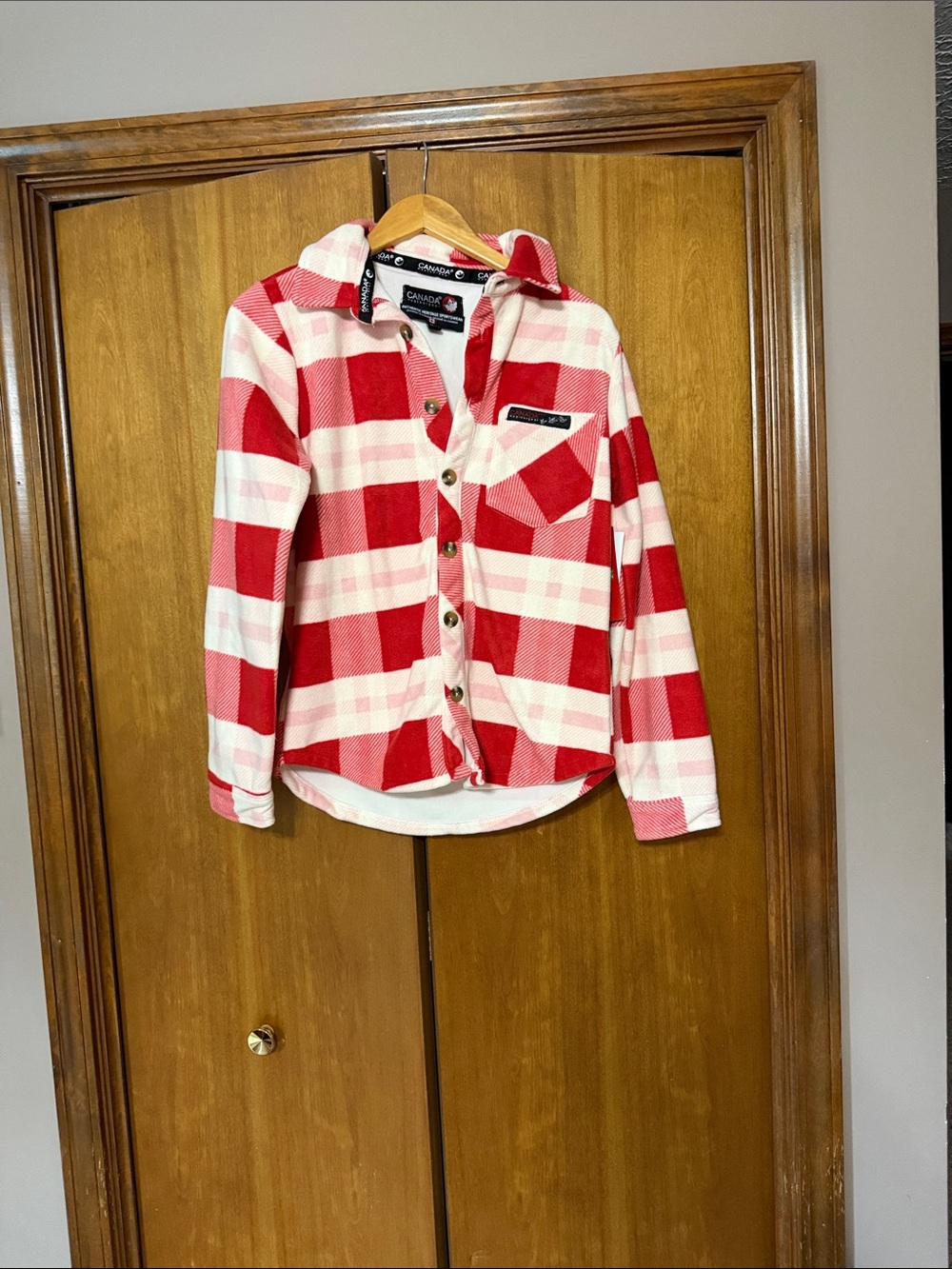 Women's Red & White Plaid Button-Down Shirt Jacket